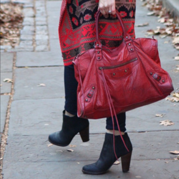 Joie Leather Lennon Booties - Picture 9 of 9